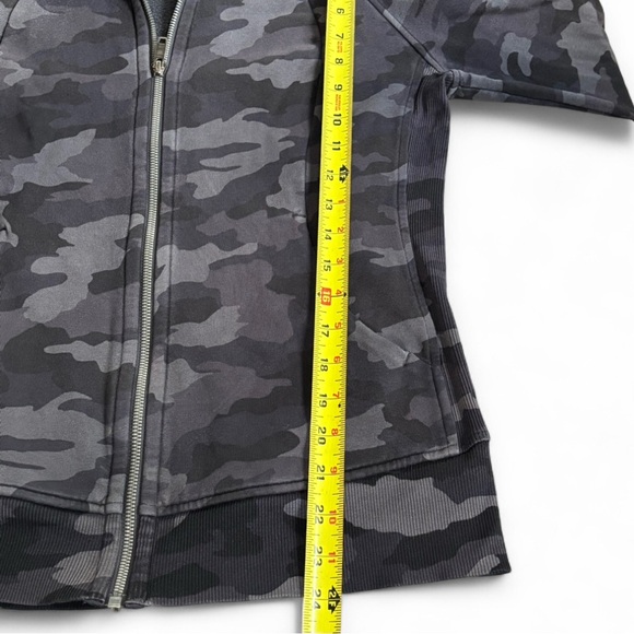 Lululemon Scuba Hoodie Full Zip Size 8 – Grey Camo – Discontinued - Picture 4 of 8